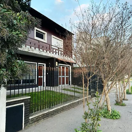 Casa Zona Residencial , Pileta, Garage Doble Y Quincho Con Parrilla Villa Azul Exterior foto