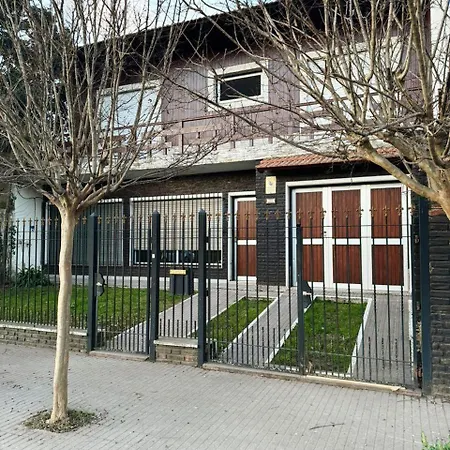 Casa Zona Residencial , Pileta, Garage Doble Y Quincho Con Parrilla Villa Azul Exterior foto