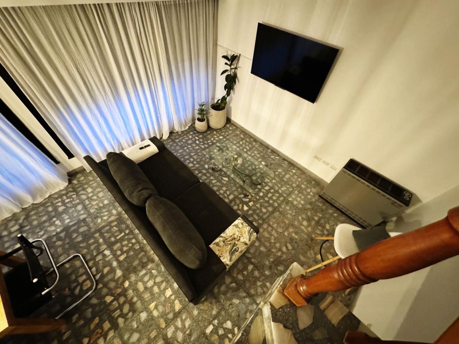Casa Zona Residencial , Pileta, Garage Doble Y Quincho Con Parrilla * Azul