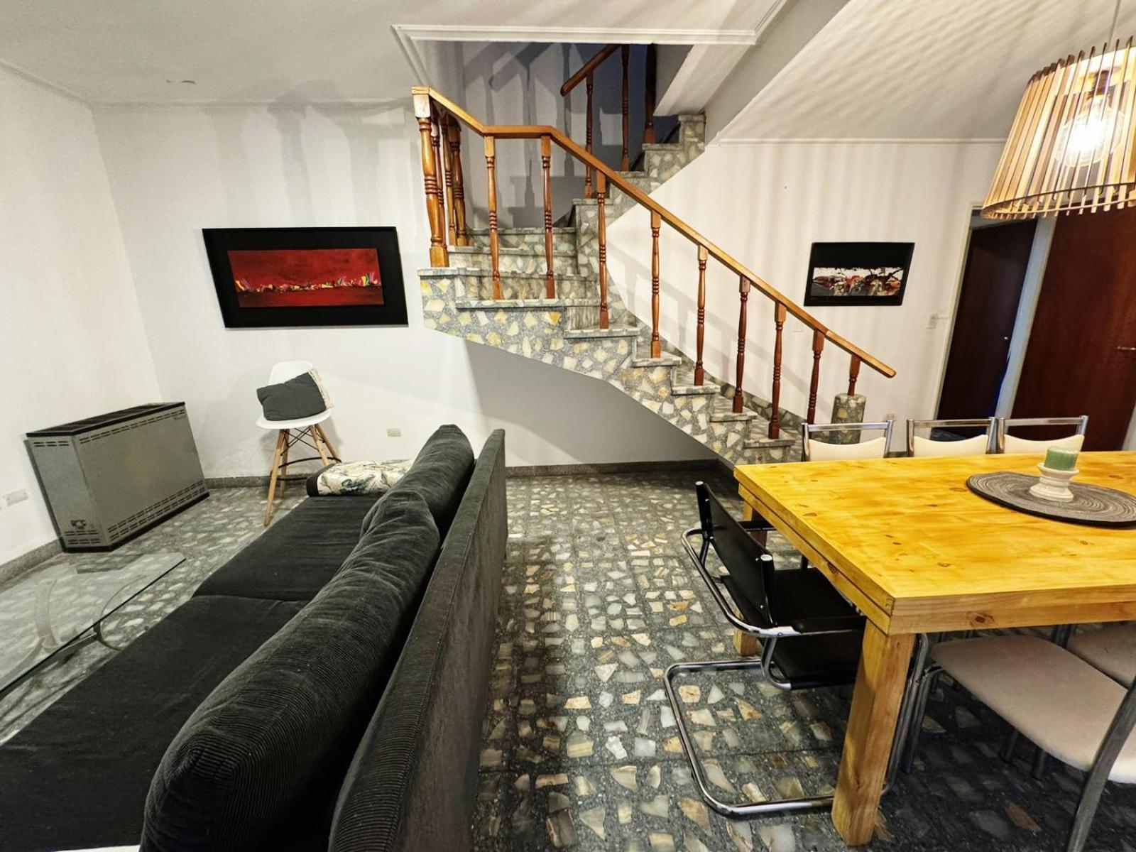 Casa Zona Residencial , Pileta, Garage Doble Y Quincho Con Parrilla Holiday home *