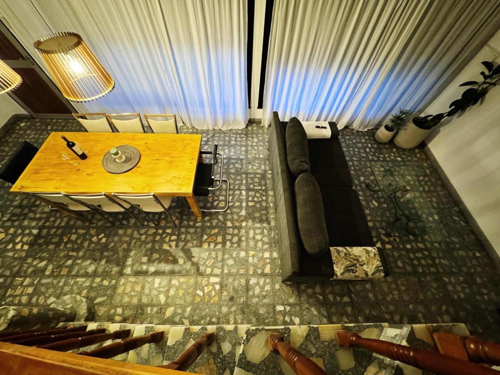 Casa Zona Residencial , Pileta, Garage Doble Y Quincho Con Parrilla Azul